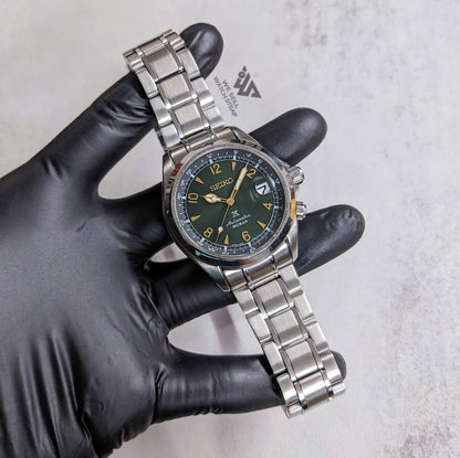 seiko-alpinist-spb121-on-presage-oem-bracelet
