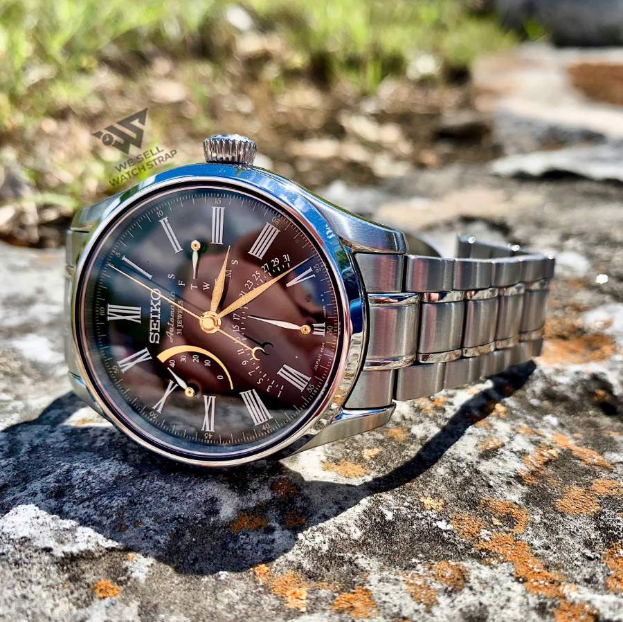 seiko-presage-urushi-lacquer-sard011-on-bracelet